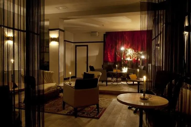 Latroupe Le Berger Hotel Saint-Gilles