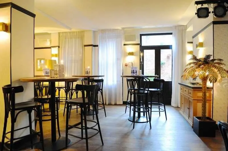 Latroupe Le Berger Hotel Saint-Gilles België