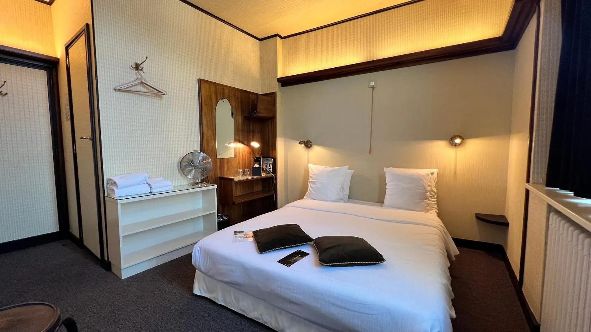 Latroupe Le Berger Hotel Saint-Gilles  Brussel